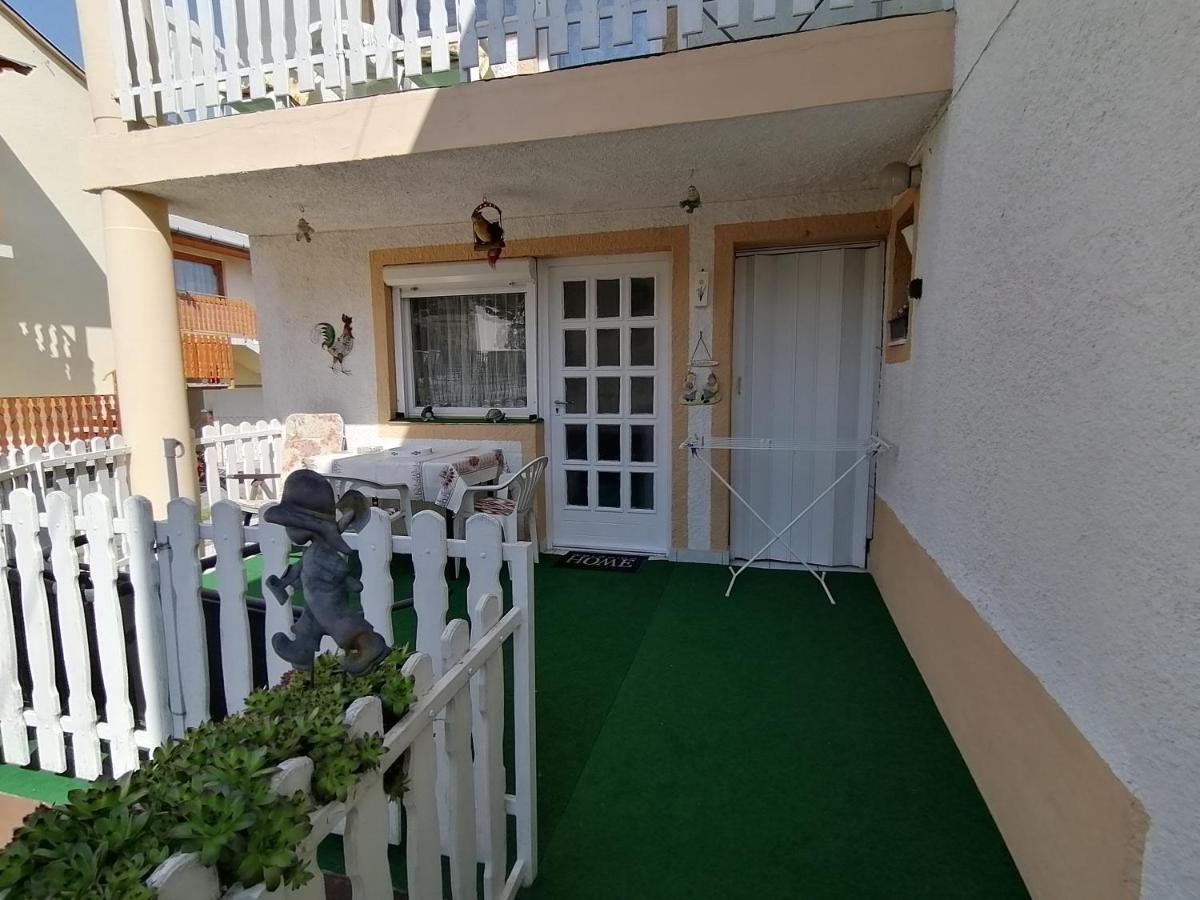 Ildiko Vendeghaz Heviz Appartement Buitenkant foto