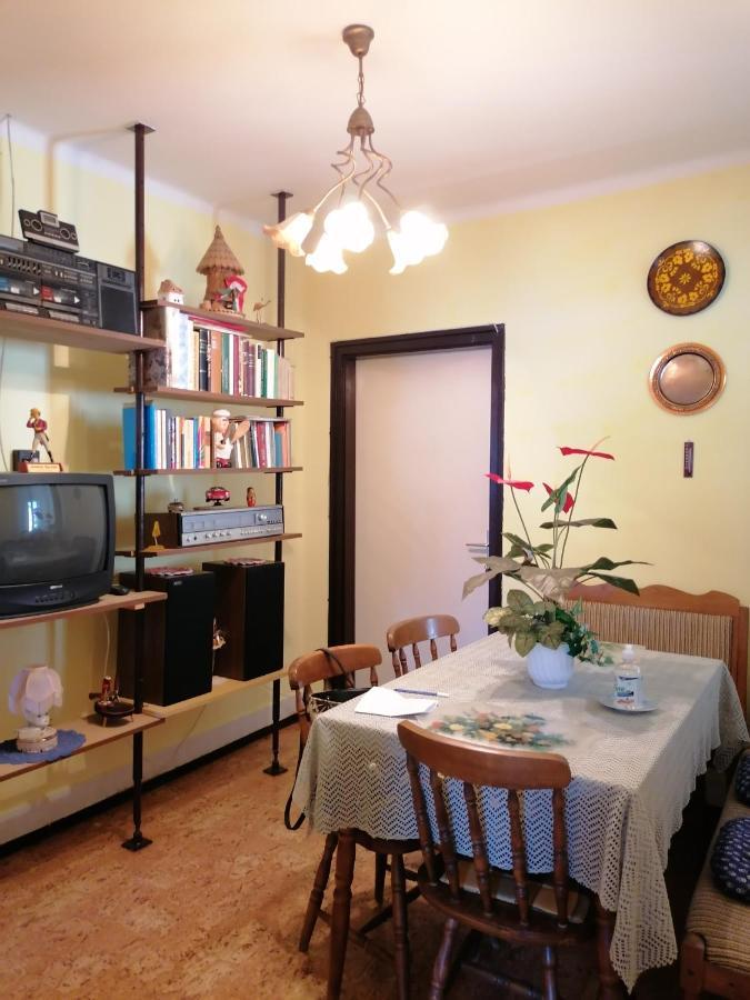 Ildiko Vendeghaz Heviz Appartement Buitenkant foto
