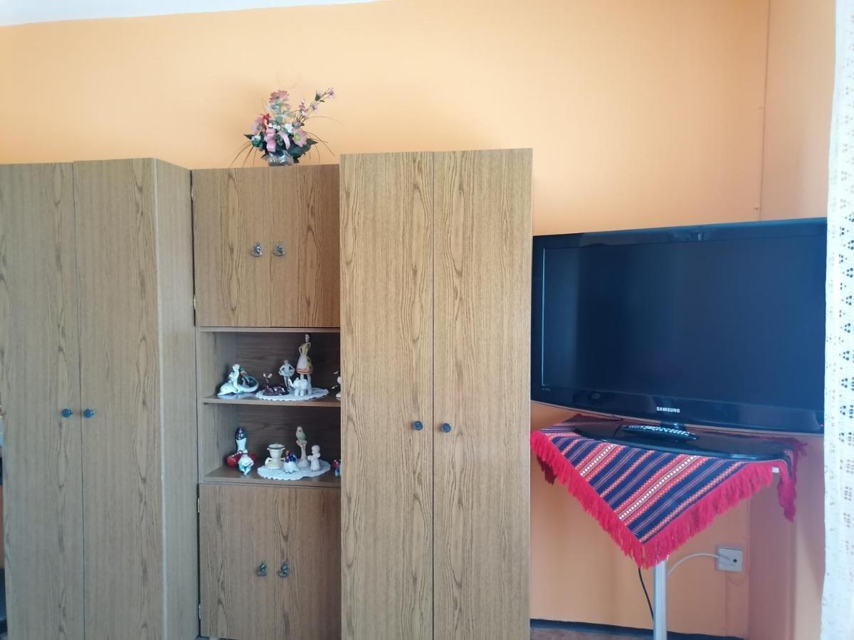 Ildiko Vendeghaz Heviz Appartement Buitenkant foto