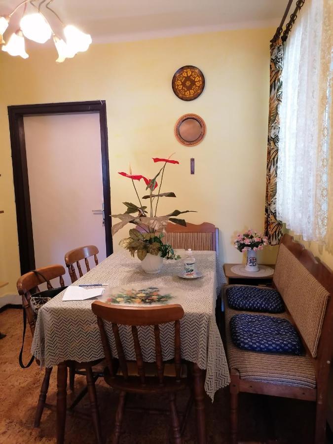 Ildiko Vendeghaz Heviz Appartement Buitenkant foto
